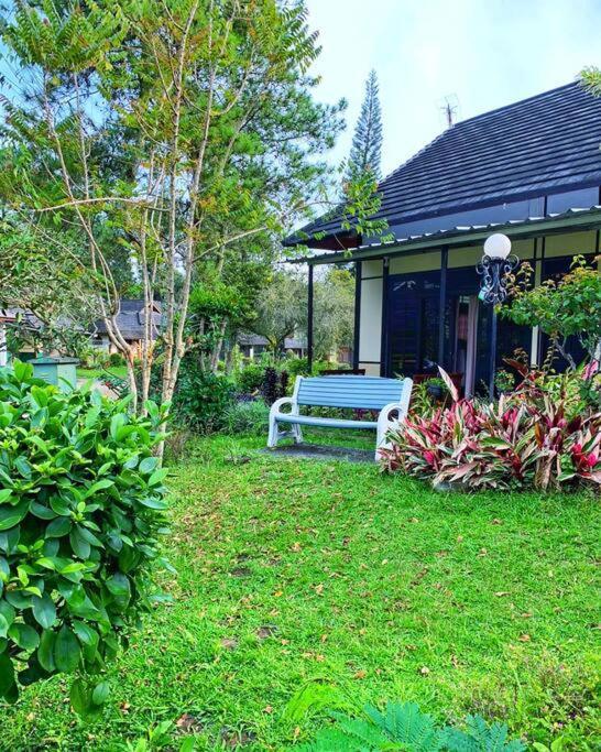Designer Villa Osaka Puncak Exterior foto