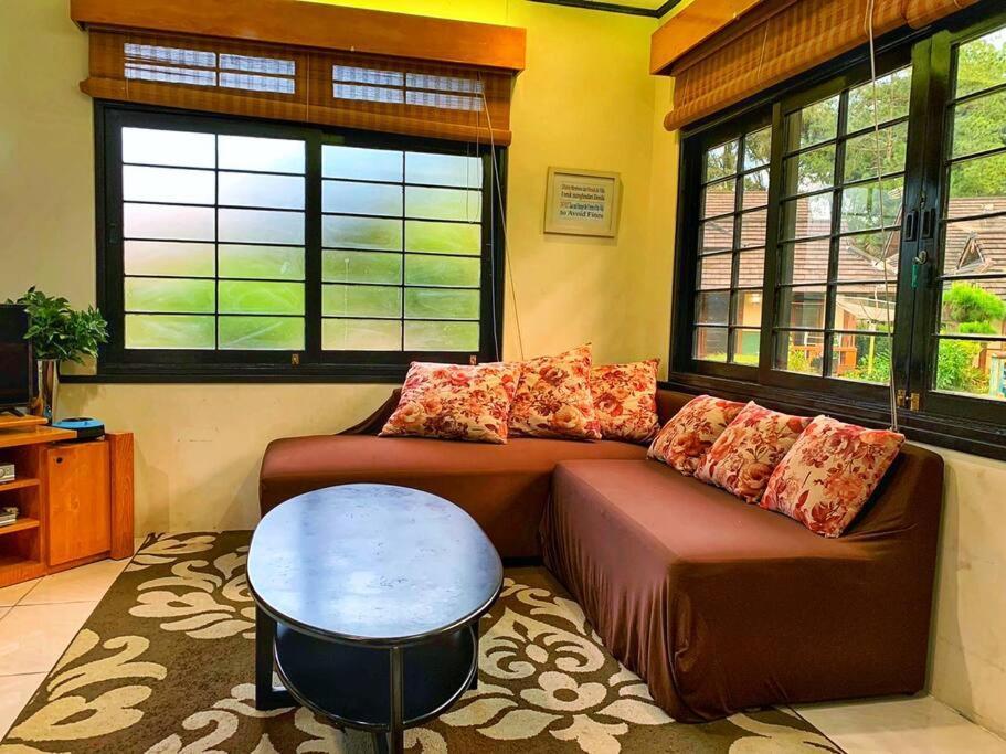 Designer Villa Osaka Puncak Exterior foto